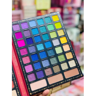 IGOODCO 82 Color Eyeshadow Palette 6 Blush & highlighter Combo Pallet